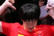 关于孙兴慜今日表现抢眼，哈兰德整场无解，教练赛后亲自拥抱的信息